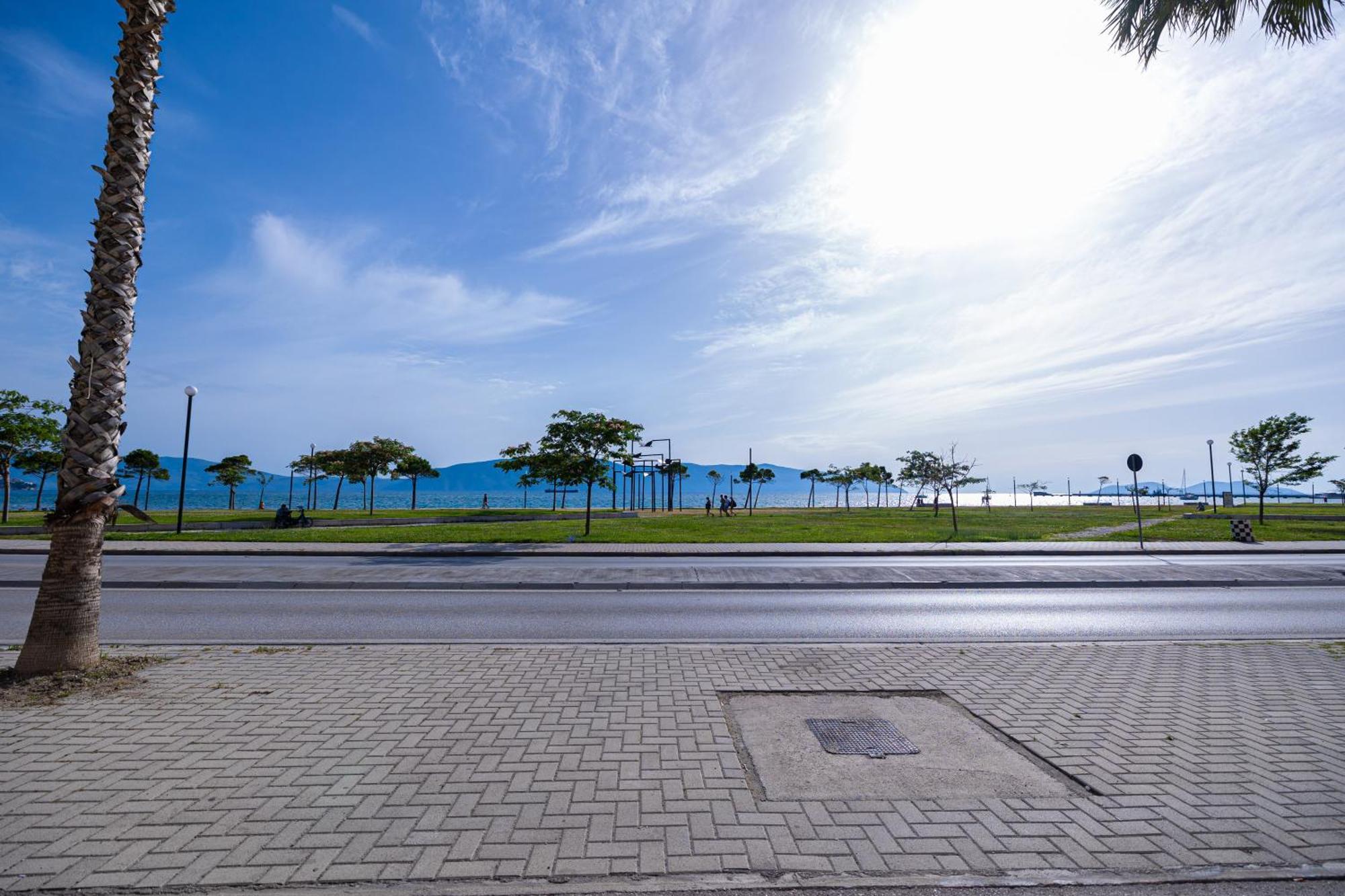 Lucas Apartments Rental Вльора Екстер'єр фото