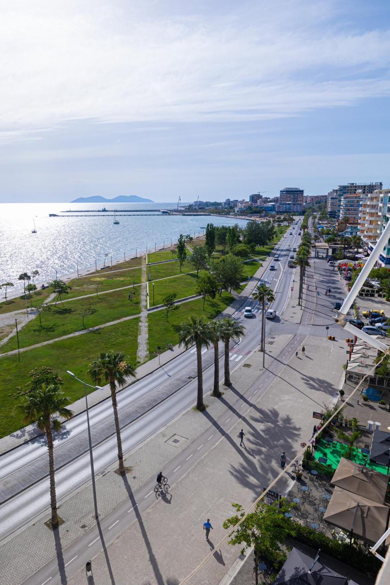 Lucas Apartments Rental Вльора Екстер'єр фото